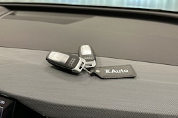 harmaa Audi Q4 e-tron 2024 kuva 33.