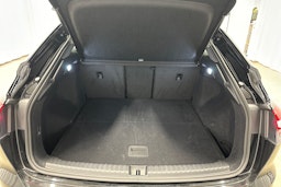 musta Audi Q4 e-tron 2024 kuva 31.