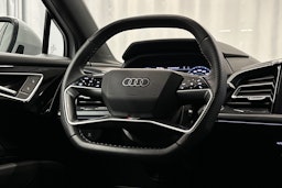 valkoinen Audi Q4 e-tron 2024 kuva 18.