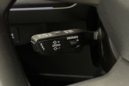 valkoinen Audi Q4 e-tron 2024 kuva 21.