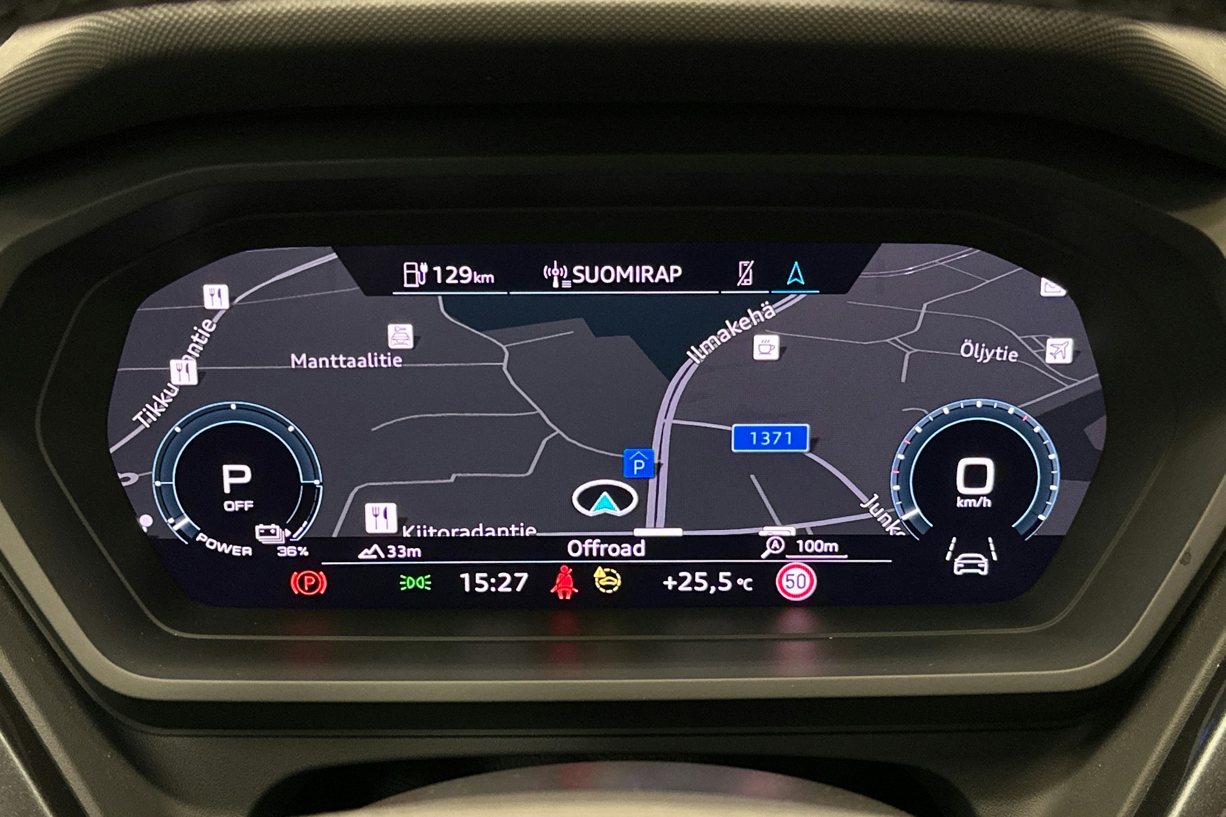 valkoinen Audi Q4 e-tron 2024 kuva 22.