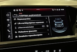 valkoinen Audi Q4 e-tron 2024 kuva 28.