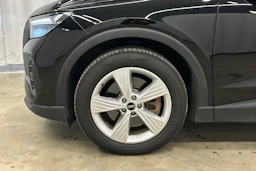 musta Audi Q4 e-tron 2024 kuva 17.