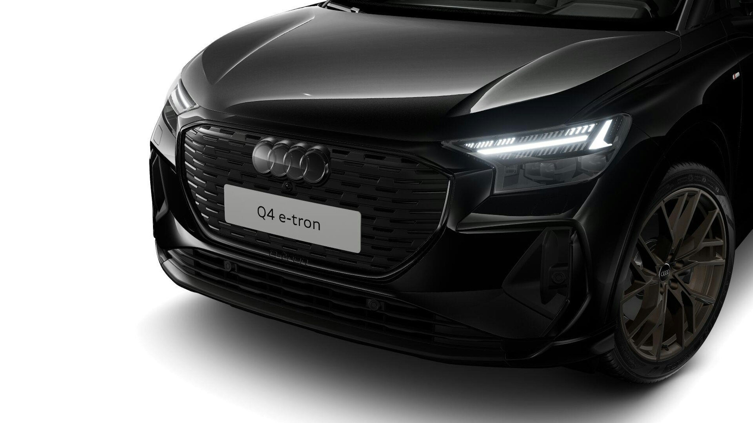 musta Audi Q4 e-tron 2025 kuva 6.