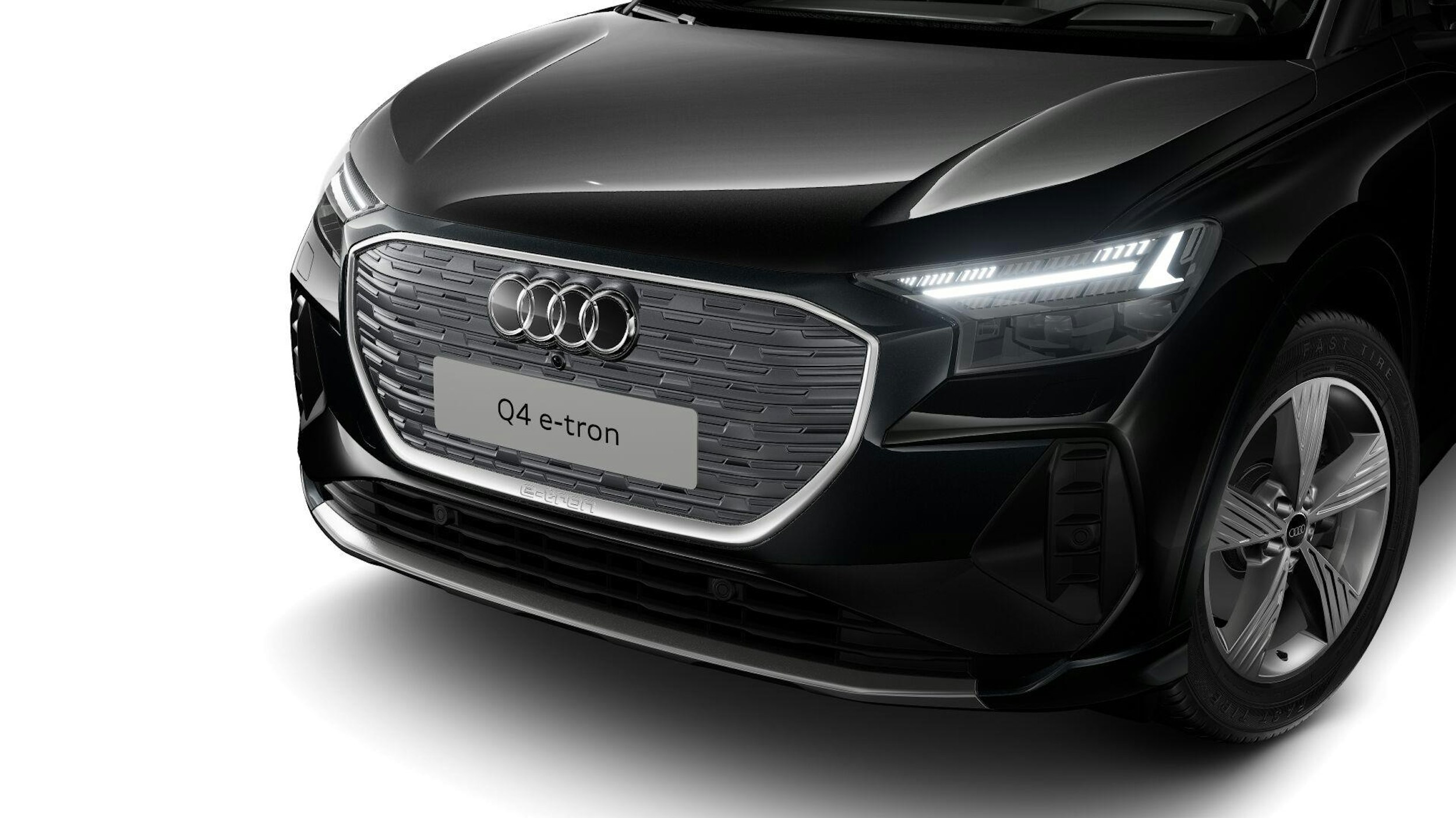 musta Audi Q4 e-tron 2025 kuva 2.
