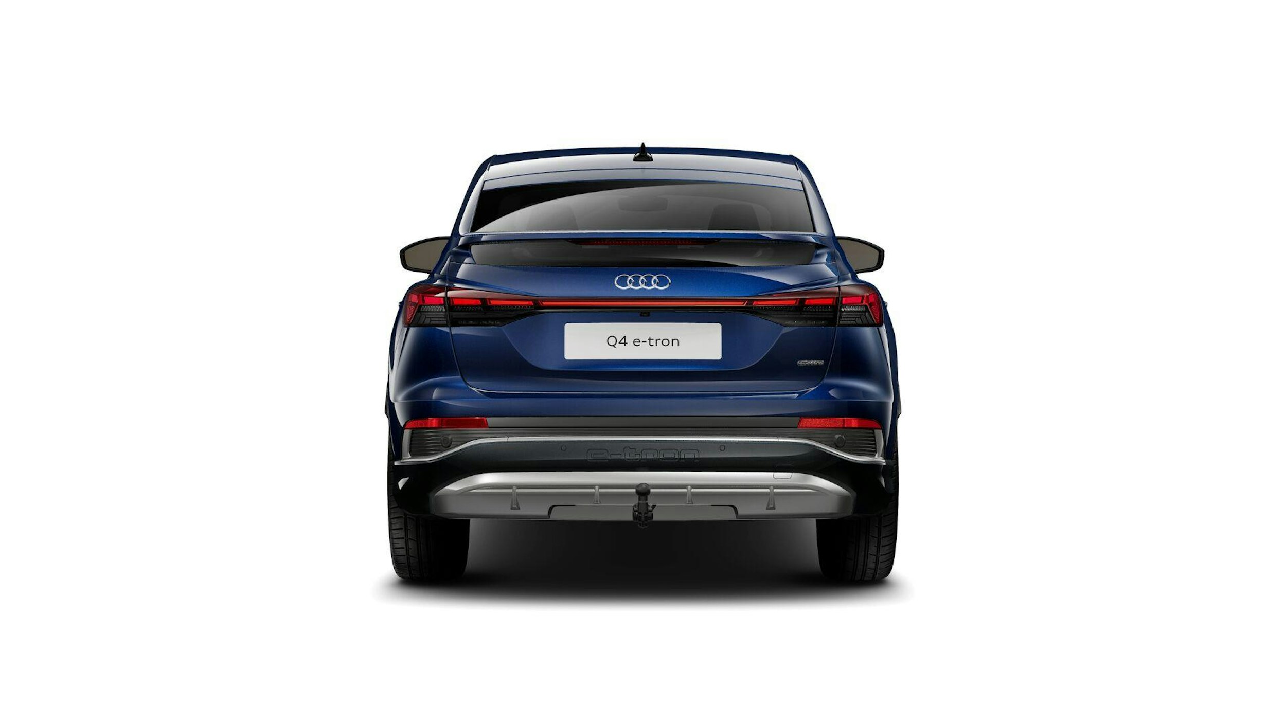 sininen Audi Q4 e-tron 2025 kuva 4.