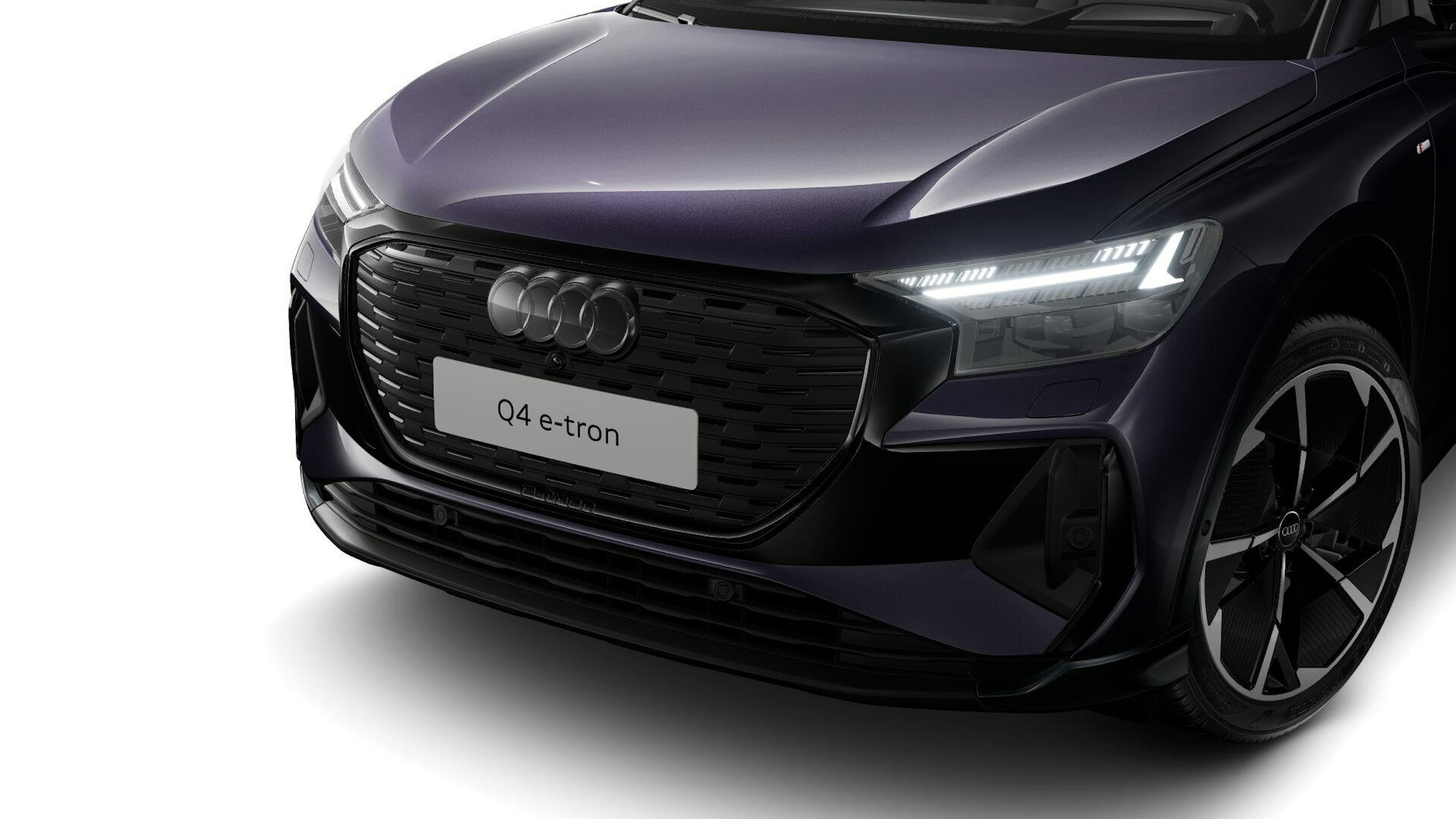 violetti Audi Q4 e-tron 2025 kuva 2.