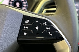 peble stone harmaa Audi Q4 e-tron 2025 kuva 21.