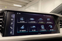sininen Audi Q4 e-tron 2025 kuva 15.