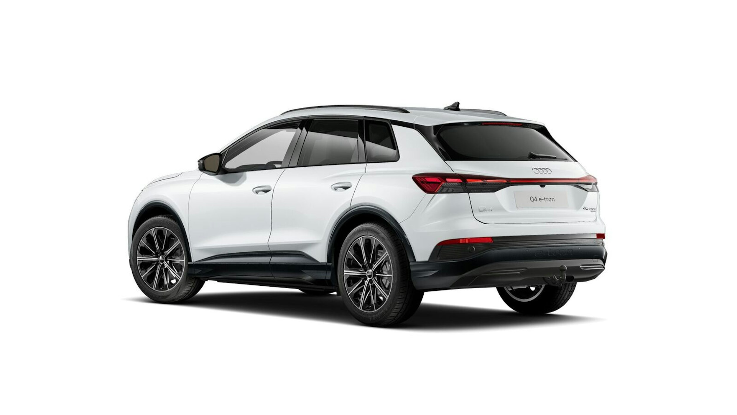 valkoinen Audi Q4 e-tron 2025 kuva 5.