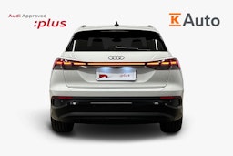 valkoinen Audi Q4 e-tron 2025 kuva 3.