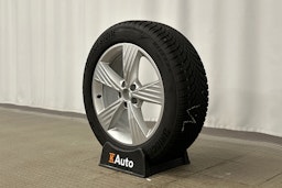 valkoinen Audi Q4 e-tron 2025 kuva 12.