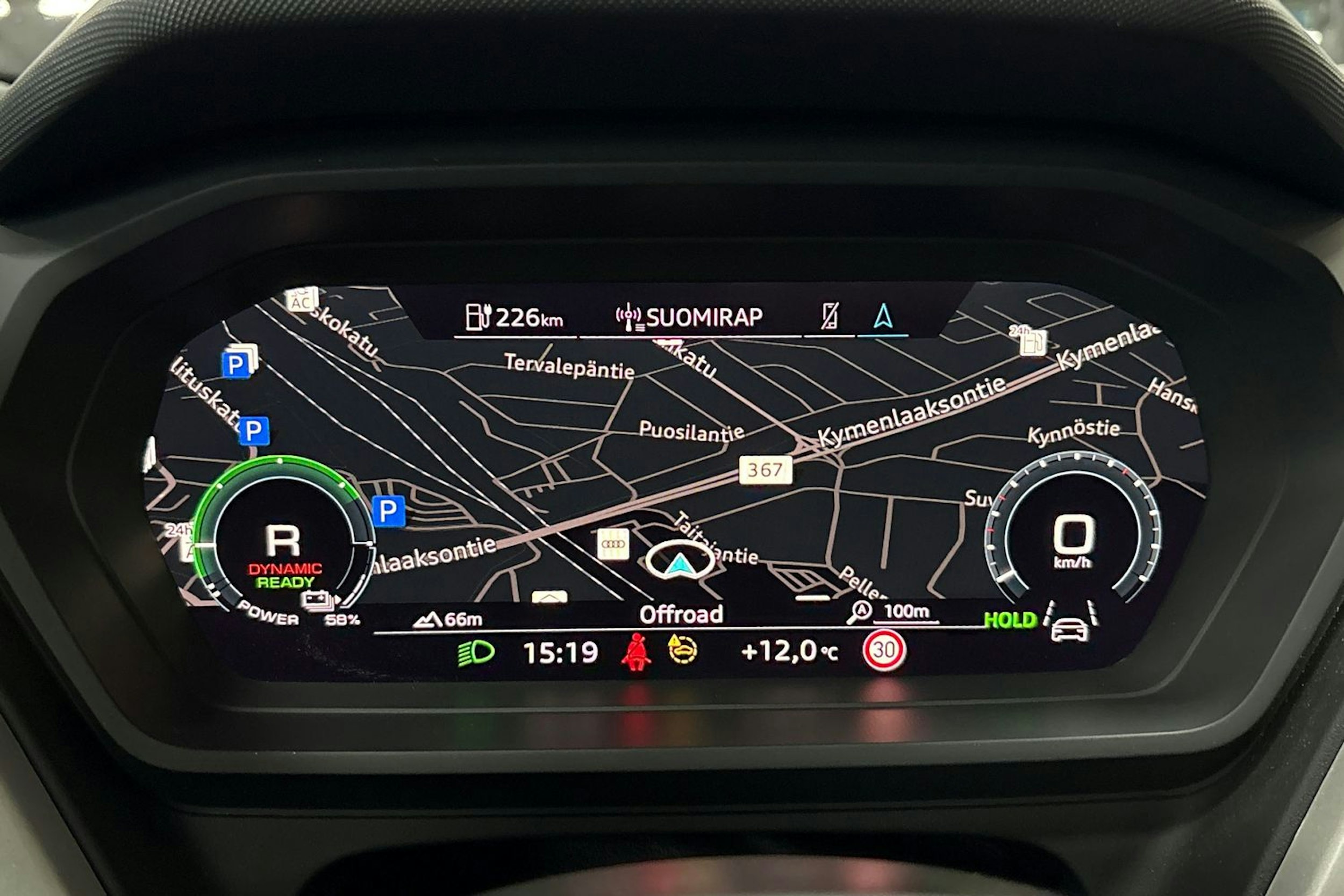 Harmaa Audi Q4 e-tron 2025 kuva 16.