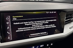 Harmaa Audi Q4 e-tron 2025 kuva 22.