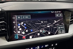 Harmaa Audi Q4 e-tron 2025 kuva 24.