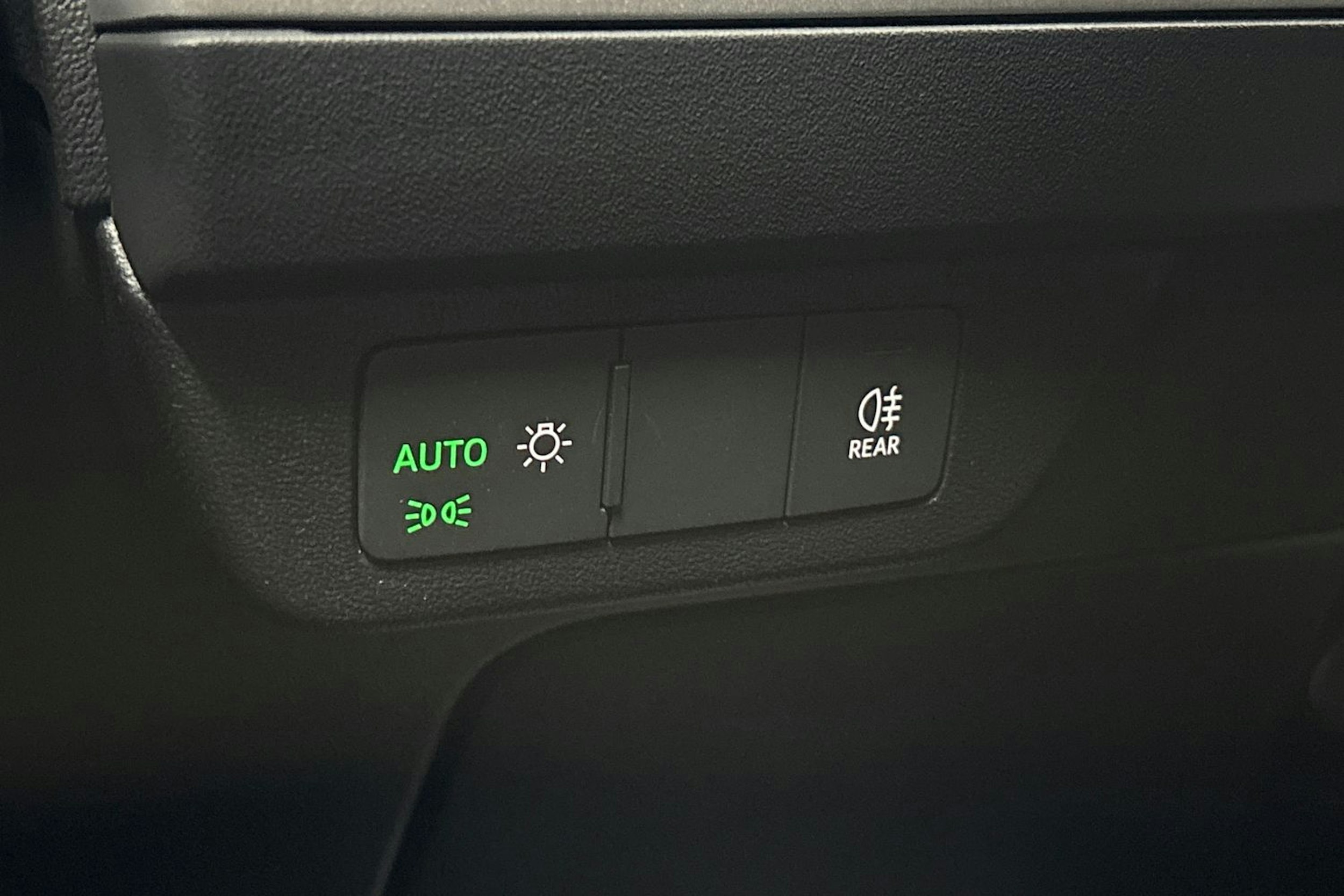 Harmaa Audi Q4 e-tron 2025 kuva 29.