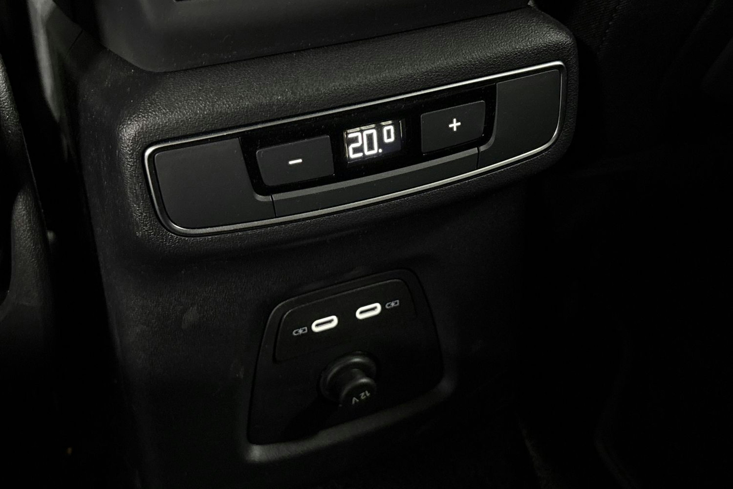 Harmaa Audi Q4 e-tron 2025 kuva 31.