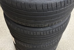 Harmaa Audi Q4 e-tron 2025 kuva 35.