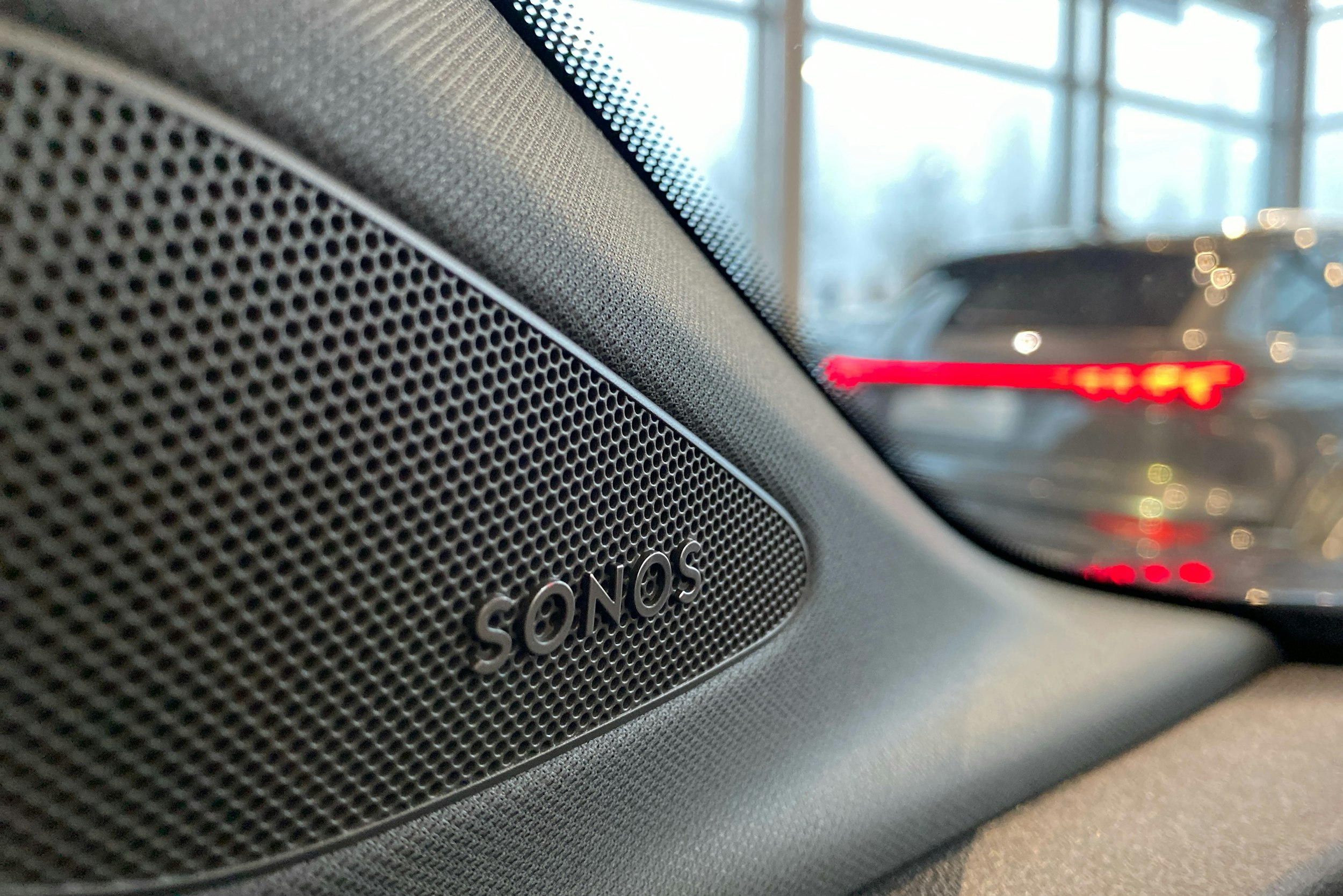 met. musta Audi Q4 e-tron 2025 kuva 12.