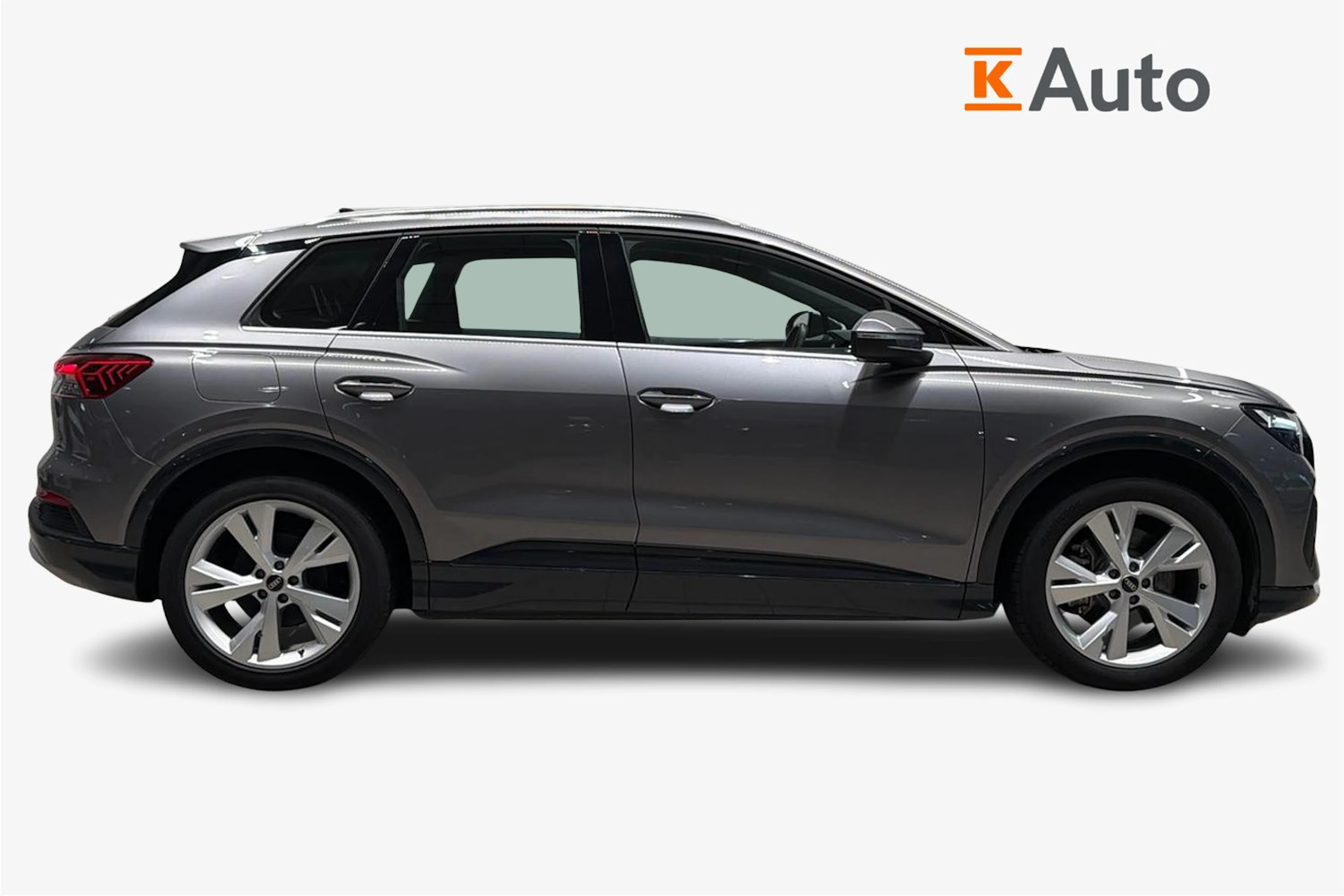 harmaa Audi Q4 e-tron 2025 kuva 7.