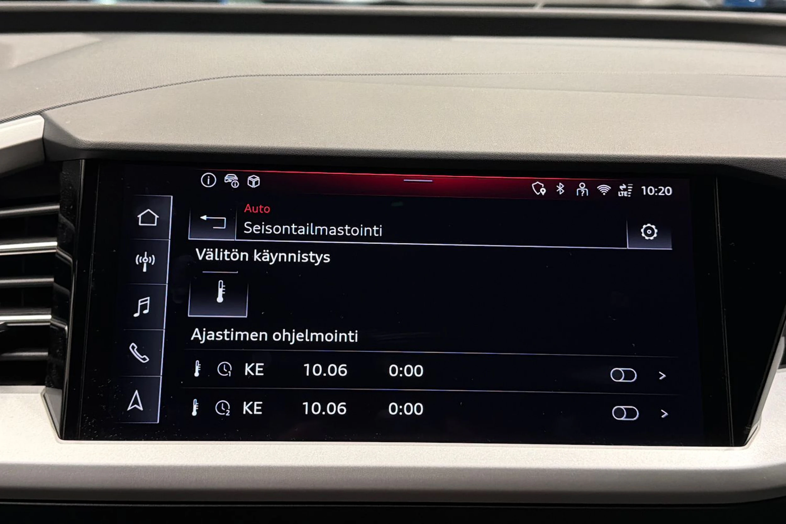 harmaa Audi Q4 e-tron 2025 kuva 23.