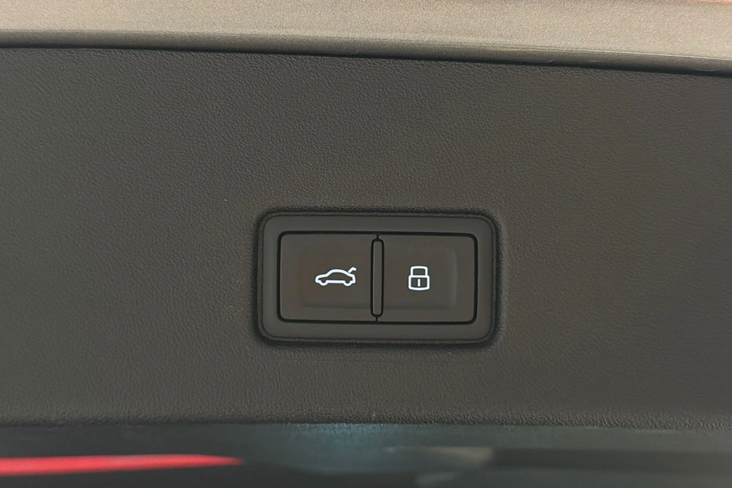 harmaa Audi Q4 e-tron 2025 kuva 29.