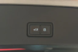 harmaa Audi Q4 e-tron 2025 kuva 29.