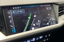 musta Audi Q4 e-tron 2025 kuva 16.