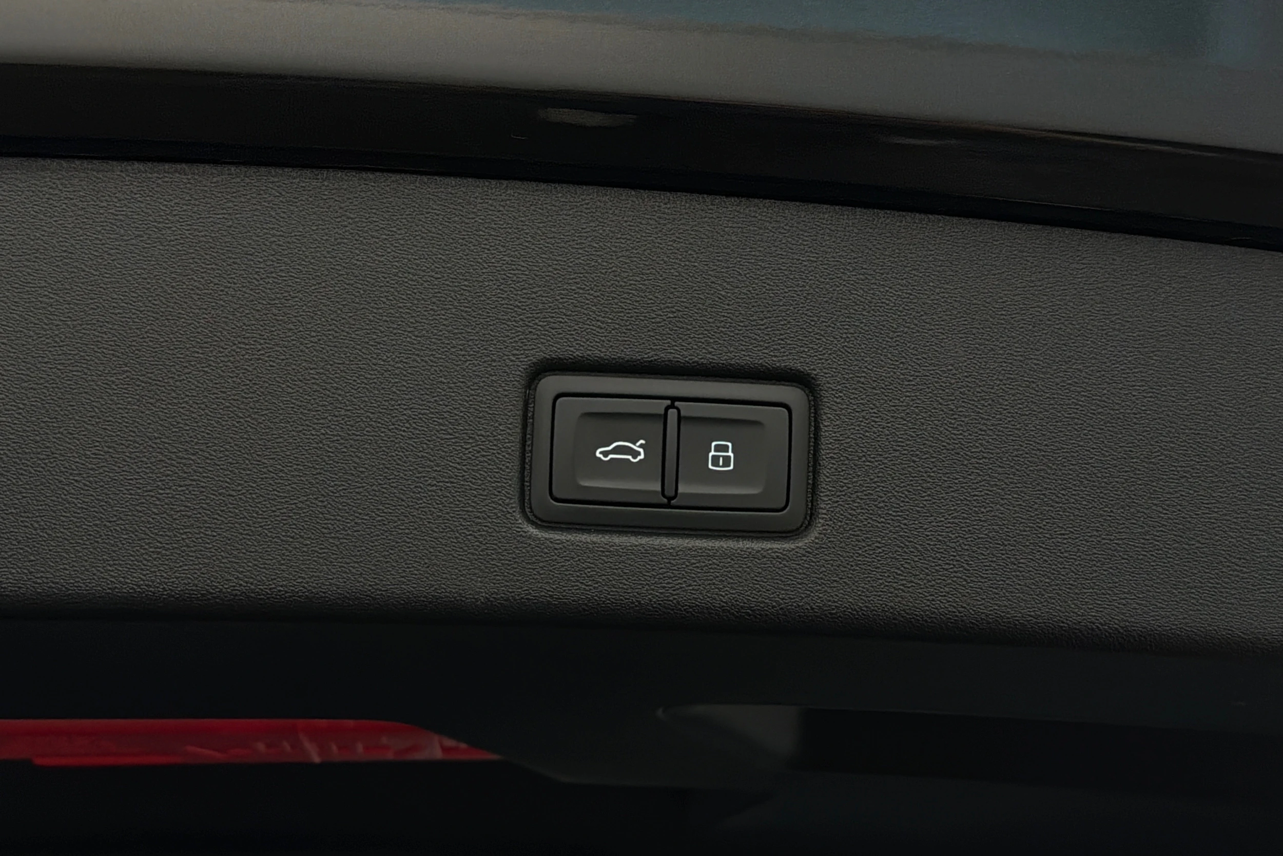 musta Audi Q4 e-tron 2025 kuva 16.
