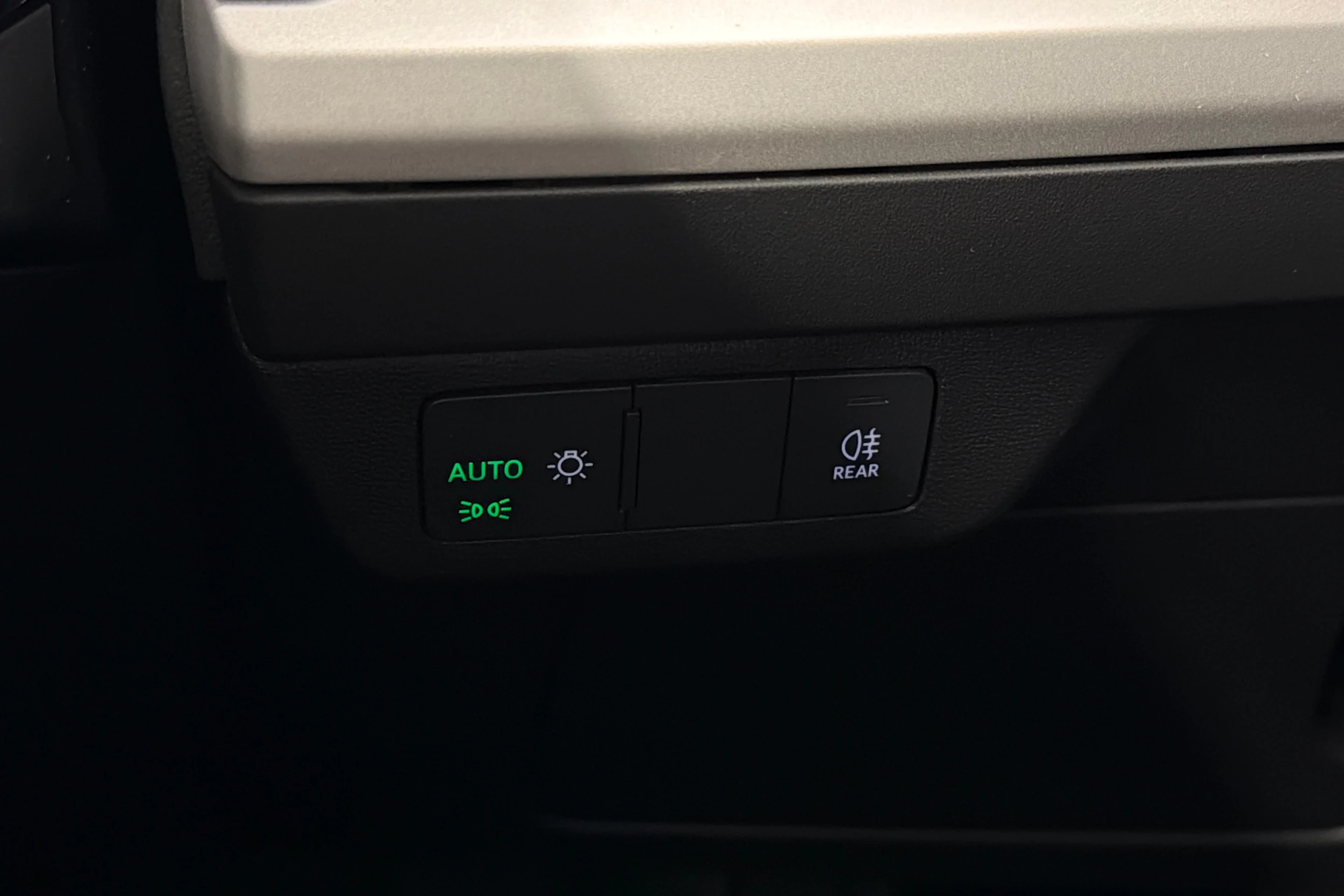 musta Audi Q4 e-tron 2025 kuva 26.