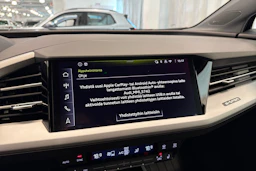 musta Audi Q4 e-tron 2025 kuva 33.