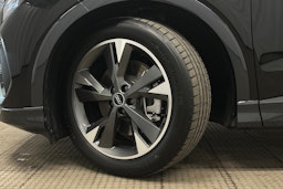 musta Audi Q4 e-tron 2025 kuva 12.