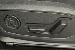 musta Audi Q4 e-tron 2025 kuva 18.