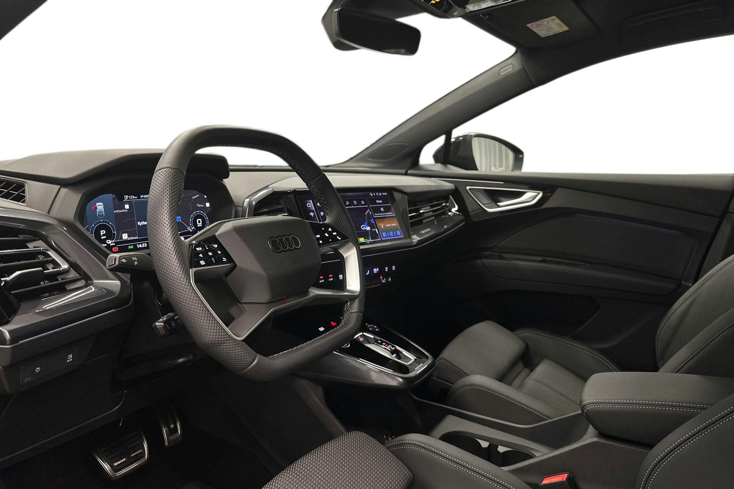 violetti Audi Q4 e-tron 2025 kuva 7.