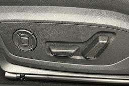 violetti Audi Q4 e-tron 2025 kuva 18.