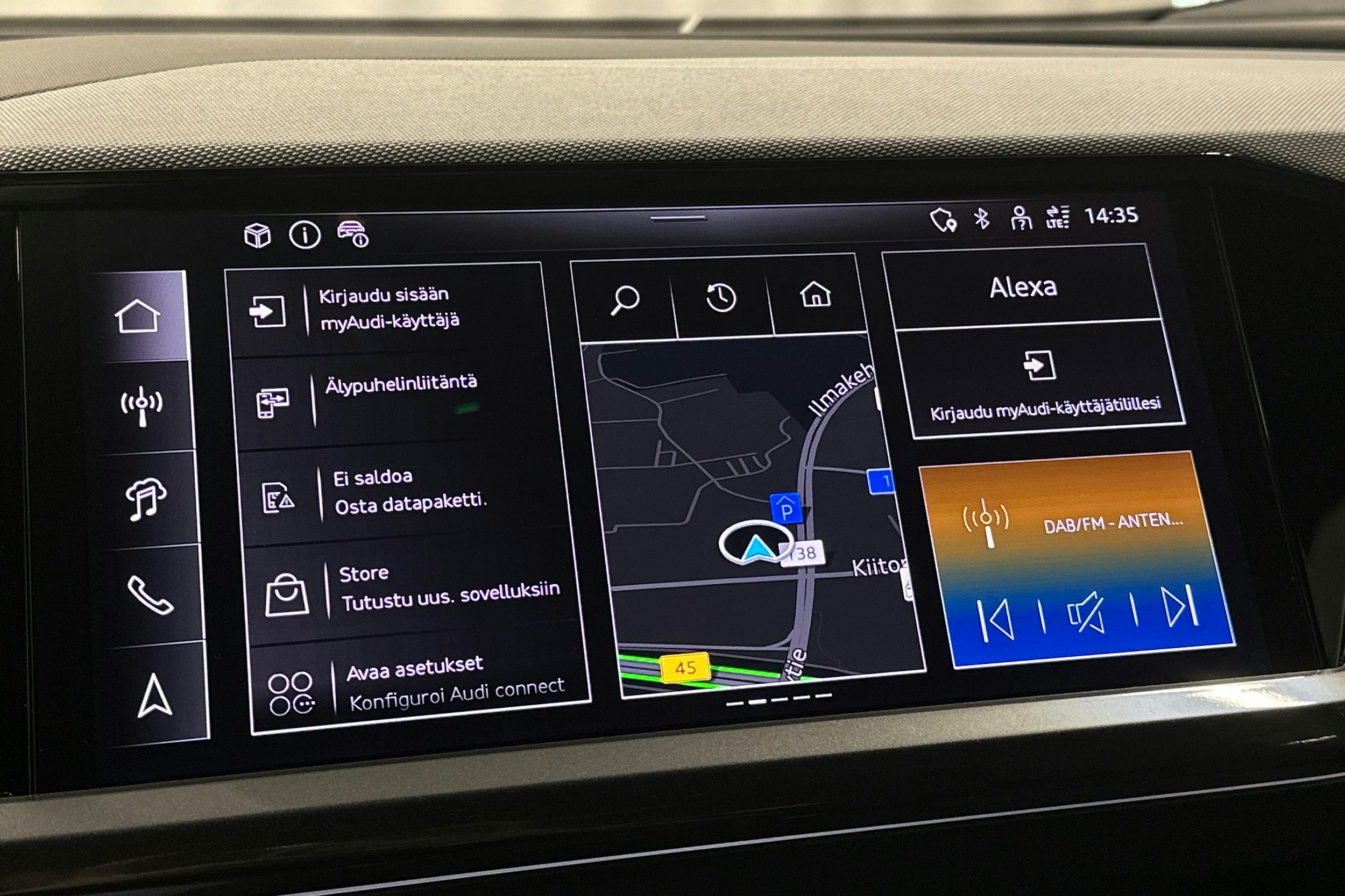 violetti Audi Q4 e-tron 2025 kuva 26.