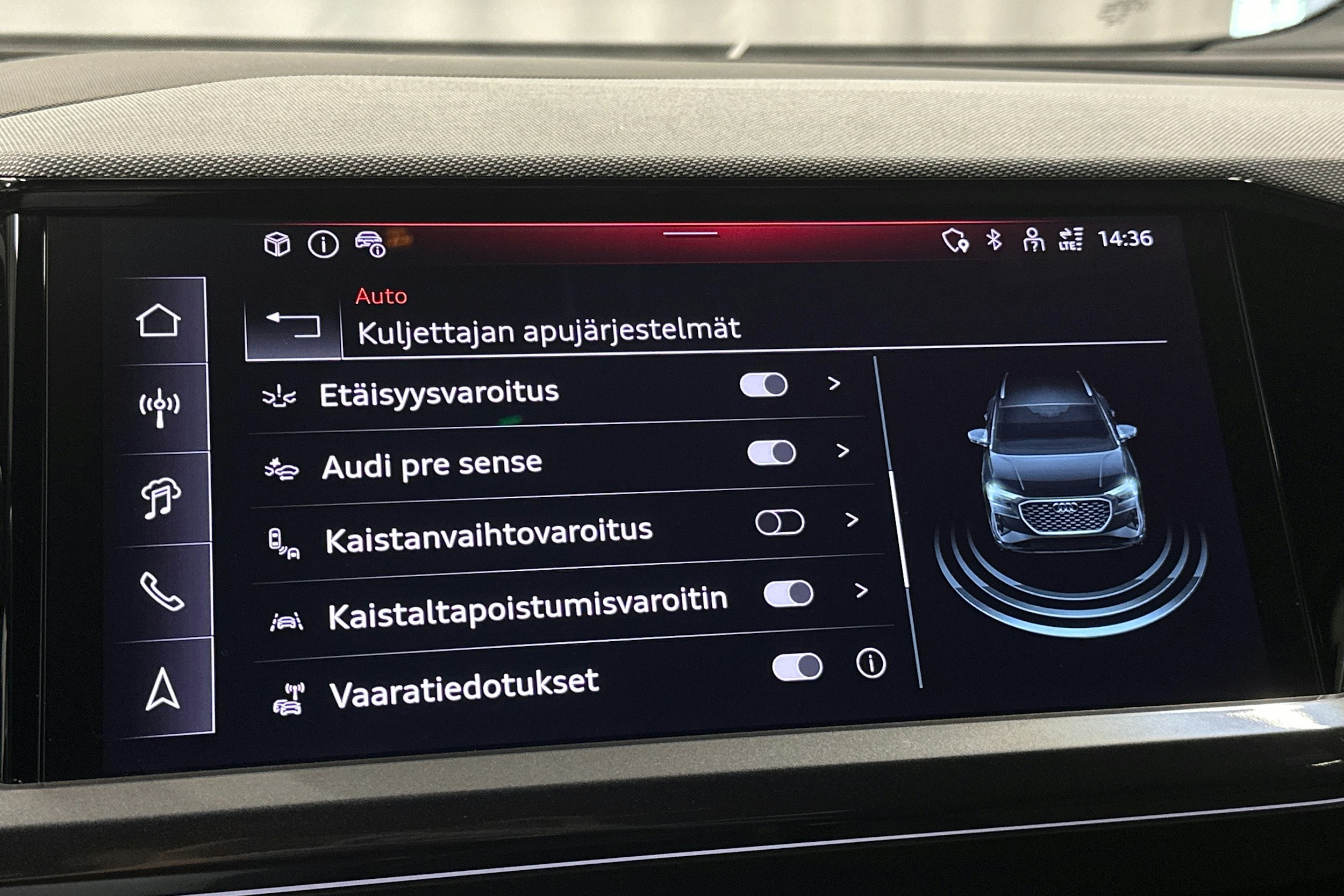violetti Audi Q4 e-tron 2025 kuva 31.