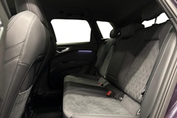 violetti Audi Q4 e-tron 2025 kuva 8.