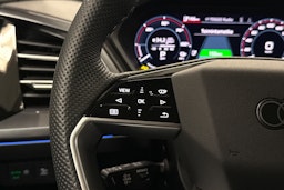 violetti Audi Q4 e-tron 2025 kuva 13.