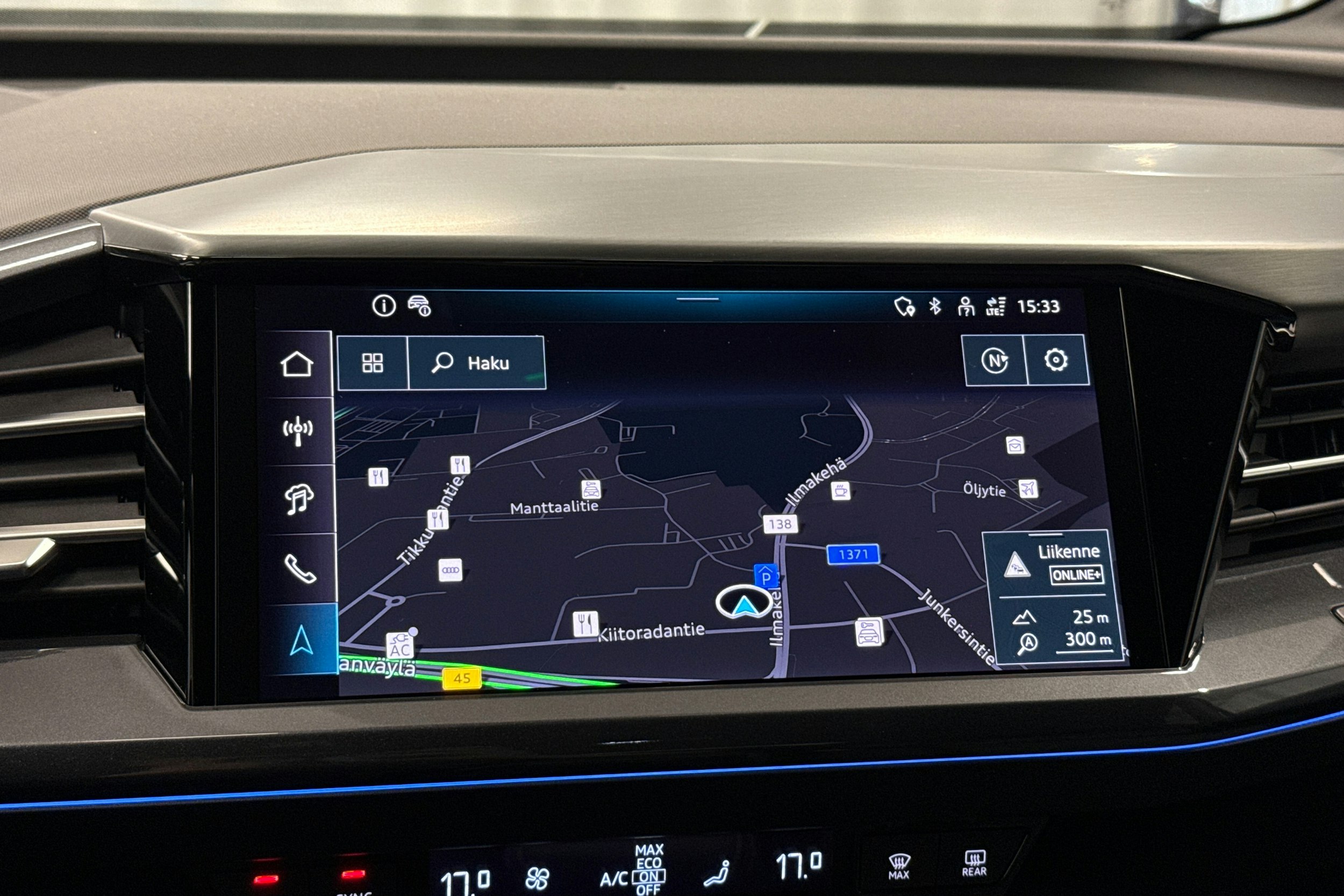 violetti Audi Q4 e-tron 2025 kuva 16.