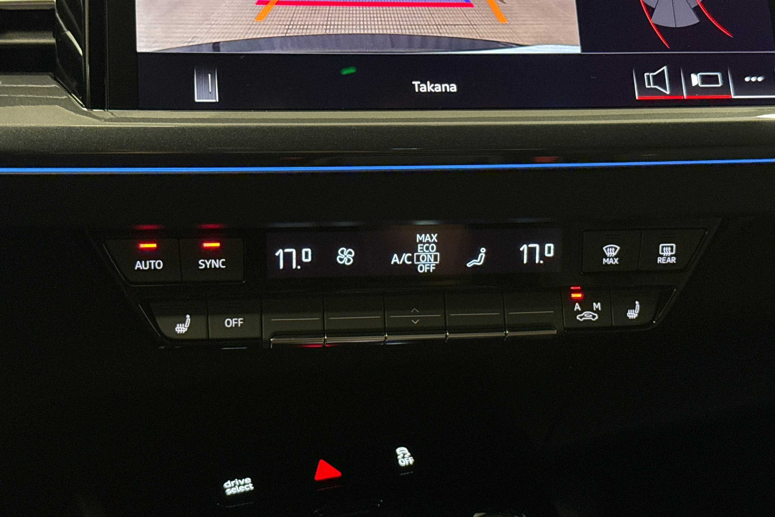 violetti Audi Q4 e-tron 2025 kuva 21.
