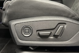violetti Audi Q4 e-tron 2025 kuva 25.