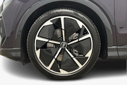 violetti Audi Q4 e-tron 2025 kuva 11.