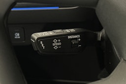 violetti Audi Q4 e-tron 2025 kuva 21.