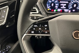 violetti Audi Q4 e-tron 2025 kuva 13.