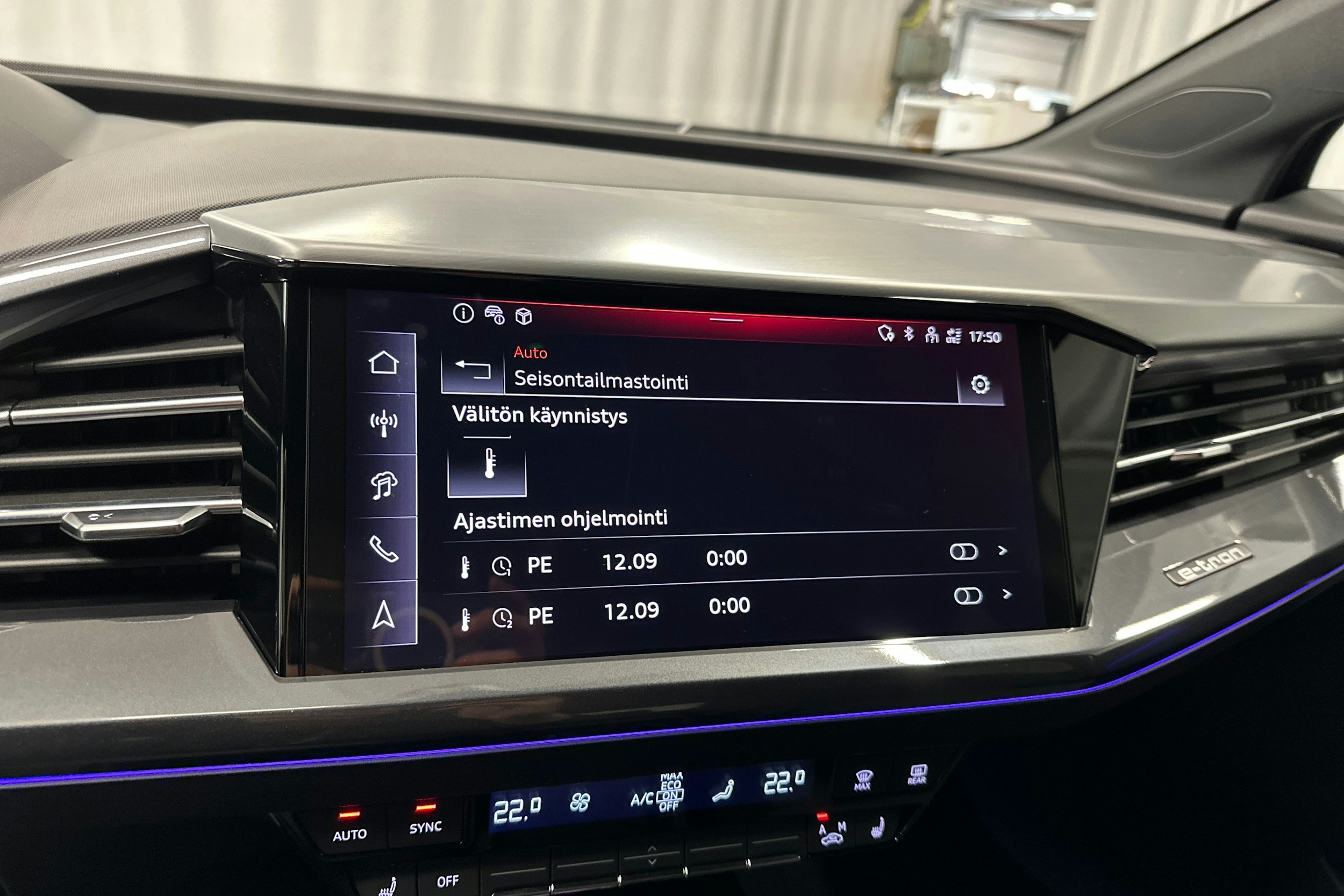 violetti Audi Q4 e-tron 2025 kuva 22.