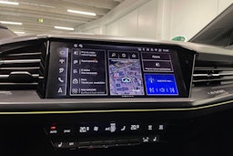 harmaa Audi Q4 e-tron 2025 kuva 15.