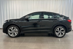 mythos musta Audi Q4 e-tron 2025 kuva 24.
