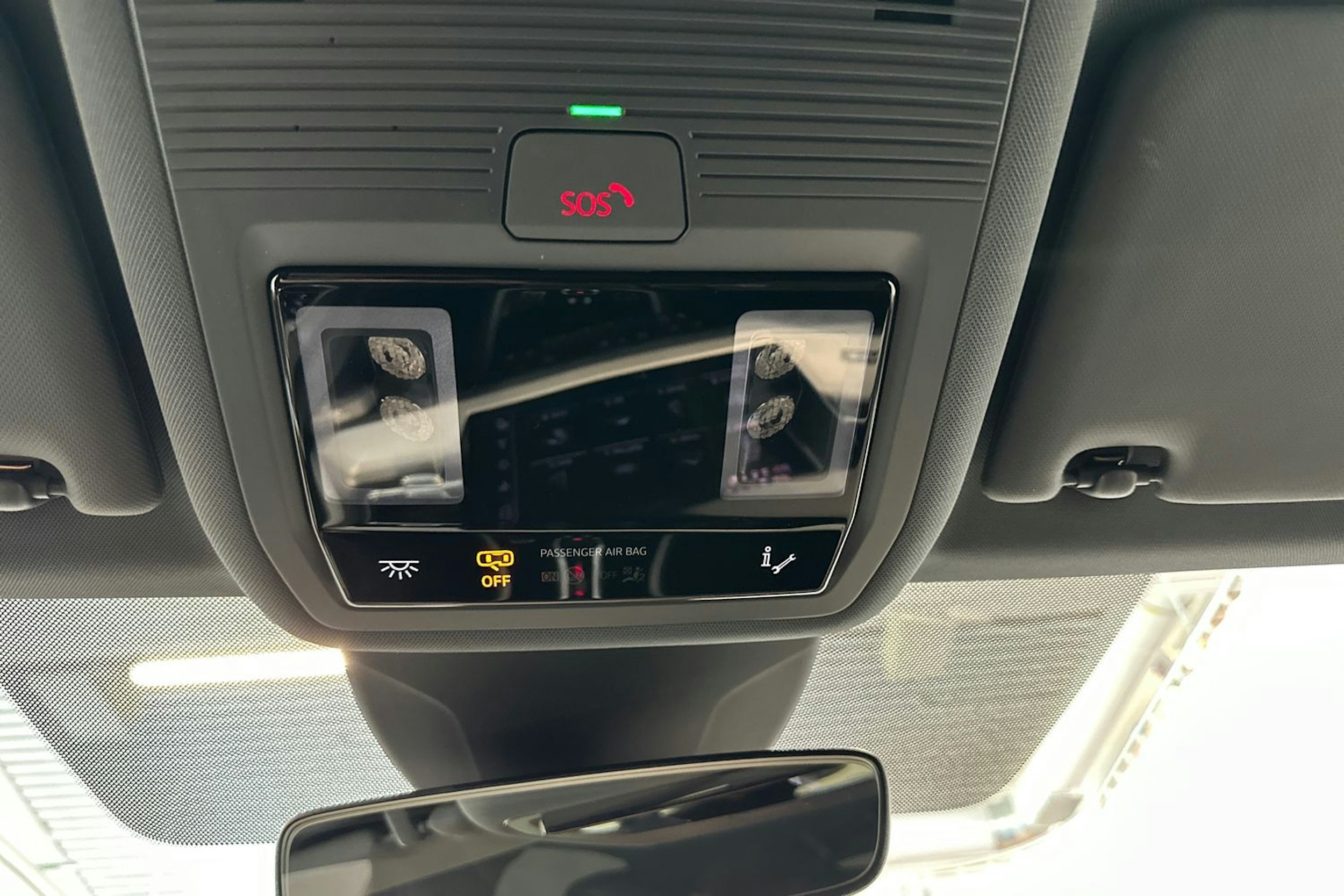 mythos musta Audi Q4 e-tron 2025 kuva 28.