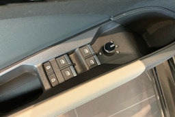 musta Audi Q4 e-tron 2025 kuva 12.